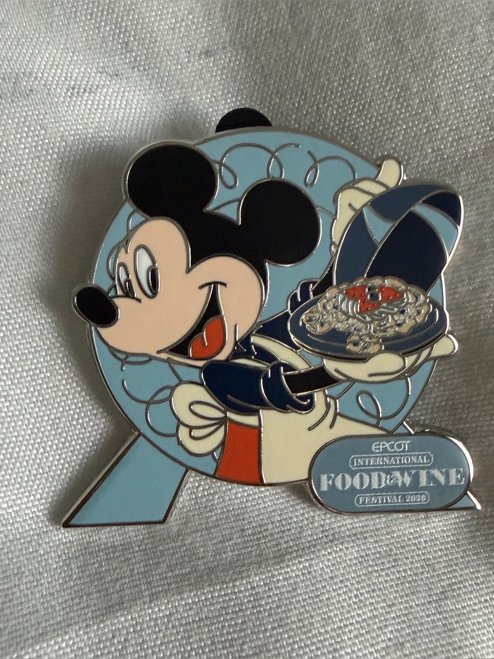 Disney | NWOT Mickey Epcot Pin
